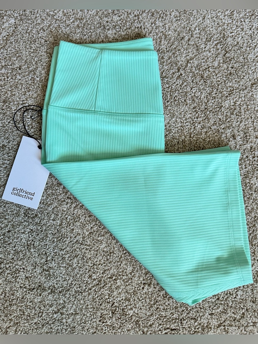 Girlfriend Collective Mint Green High-Rise Compressive Bike Shorts NWT